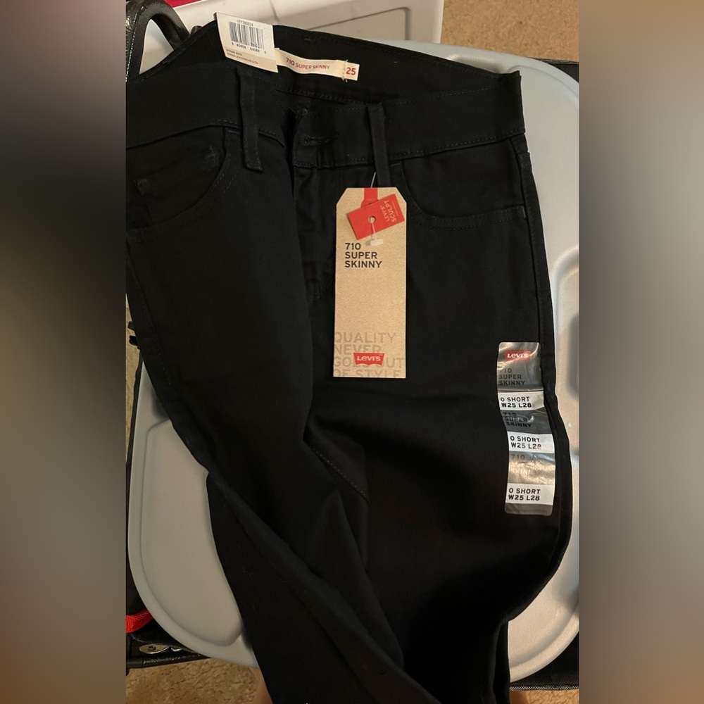NEW NWT Levi's 710 Super Skinny Women's Jeans